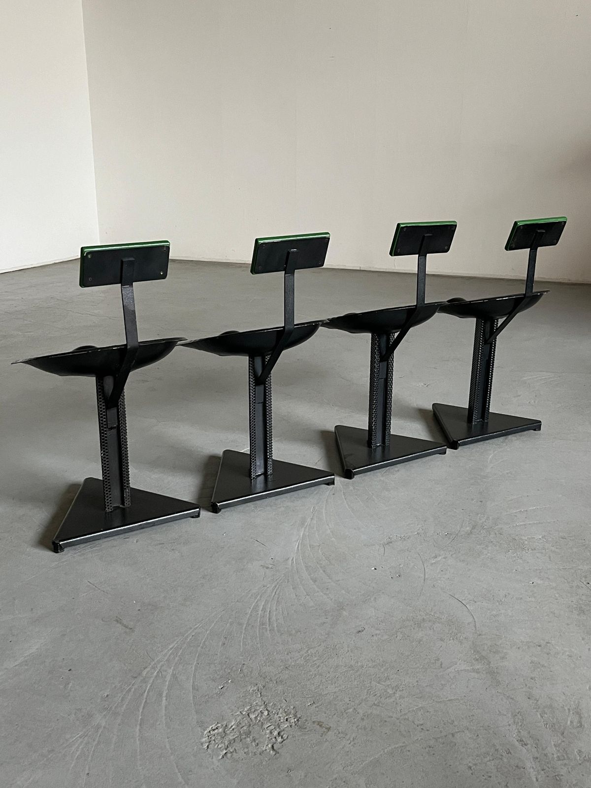Set Of 4 Memphis Design Abstract Geometrical Postmodern Dining Chairs, 80s Italy photo buy