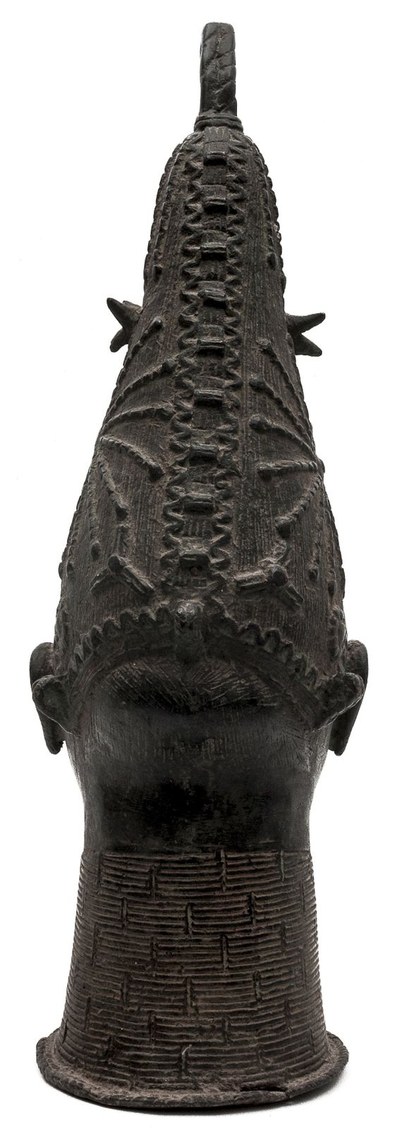 Head Of Queen Iyoba, African photo 2410.0
