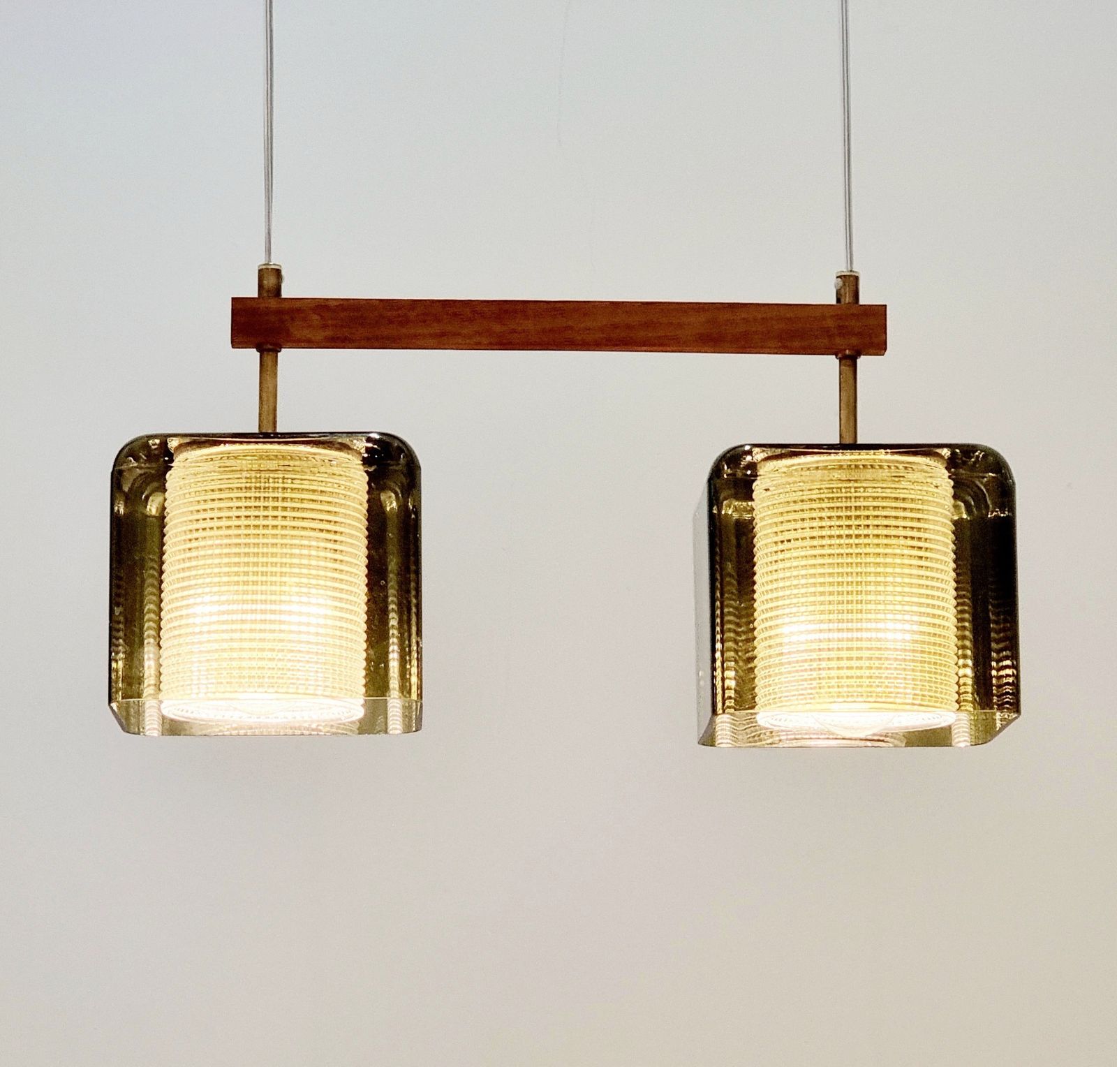 Mid Century Scandinavische Glazen Plafondlamp Met Messing, Carl Fagerlund Voor Orrefors, Zweden, Jaren 1960 photo vinterior