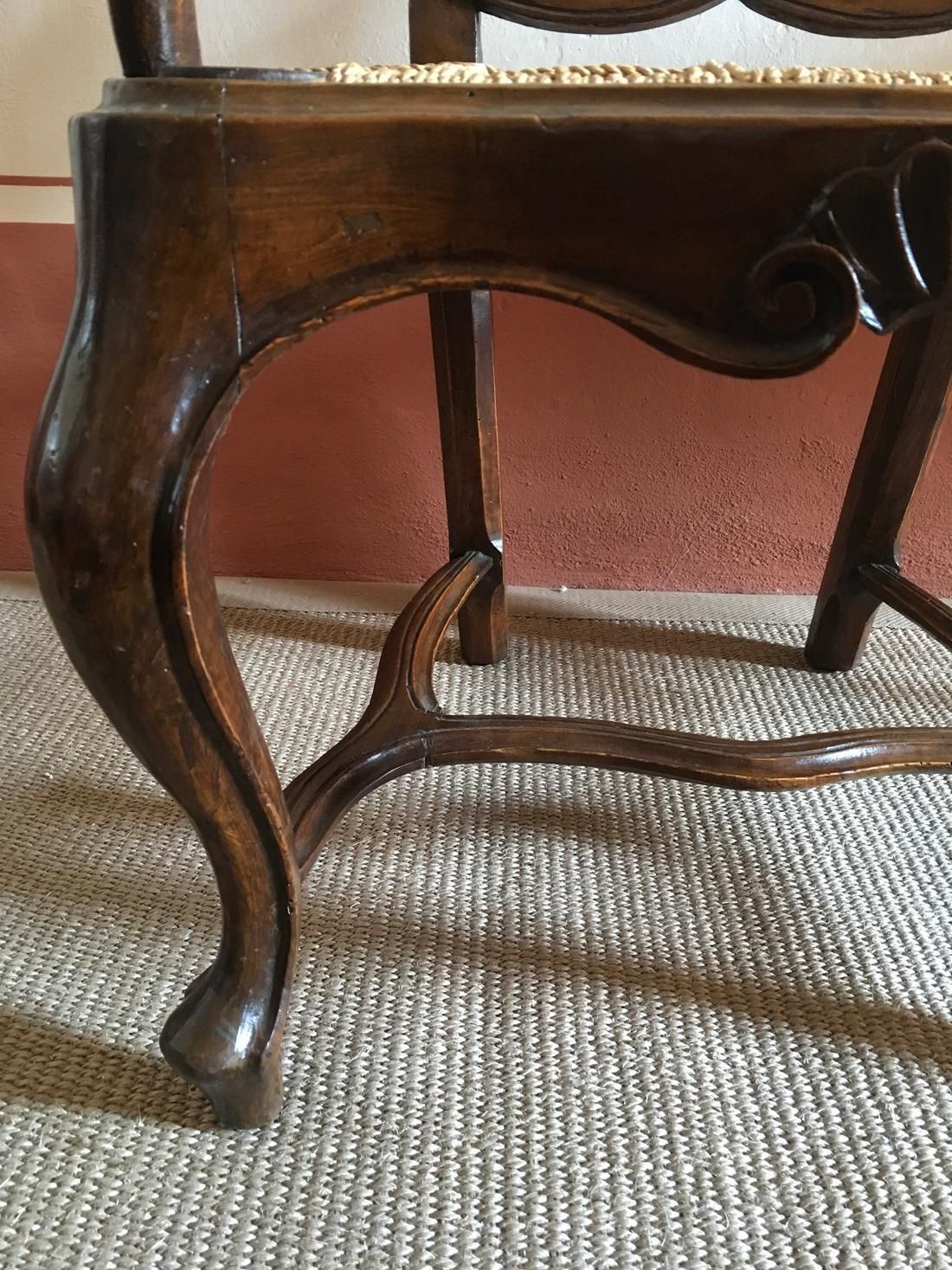 Venezia Mid 18th Century Baroque Hand Carved Walnut Armchair photo 4253.0