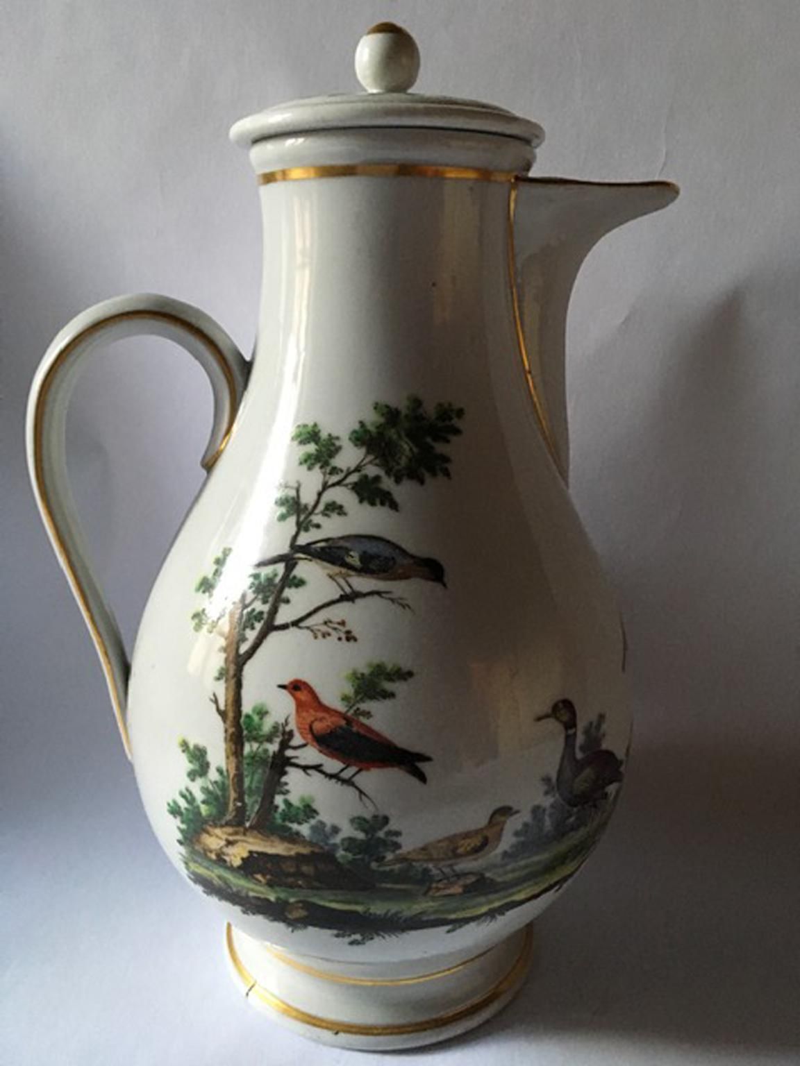 photo vinterior Italy Richard Ginori Mid 18th Century Porcelain Coffee Pot