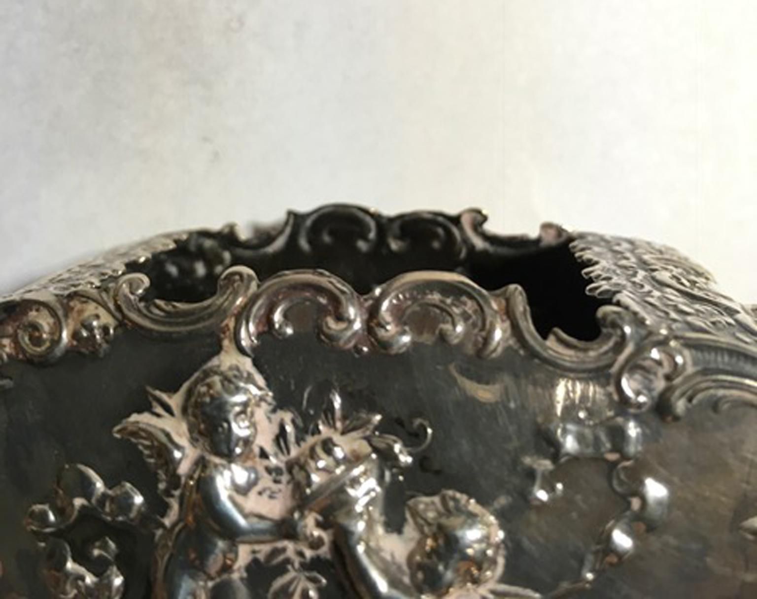 photo vinterior Italy Late 19th Century Sterling Silver Box Baroque Little Love Cart