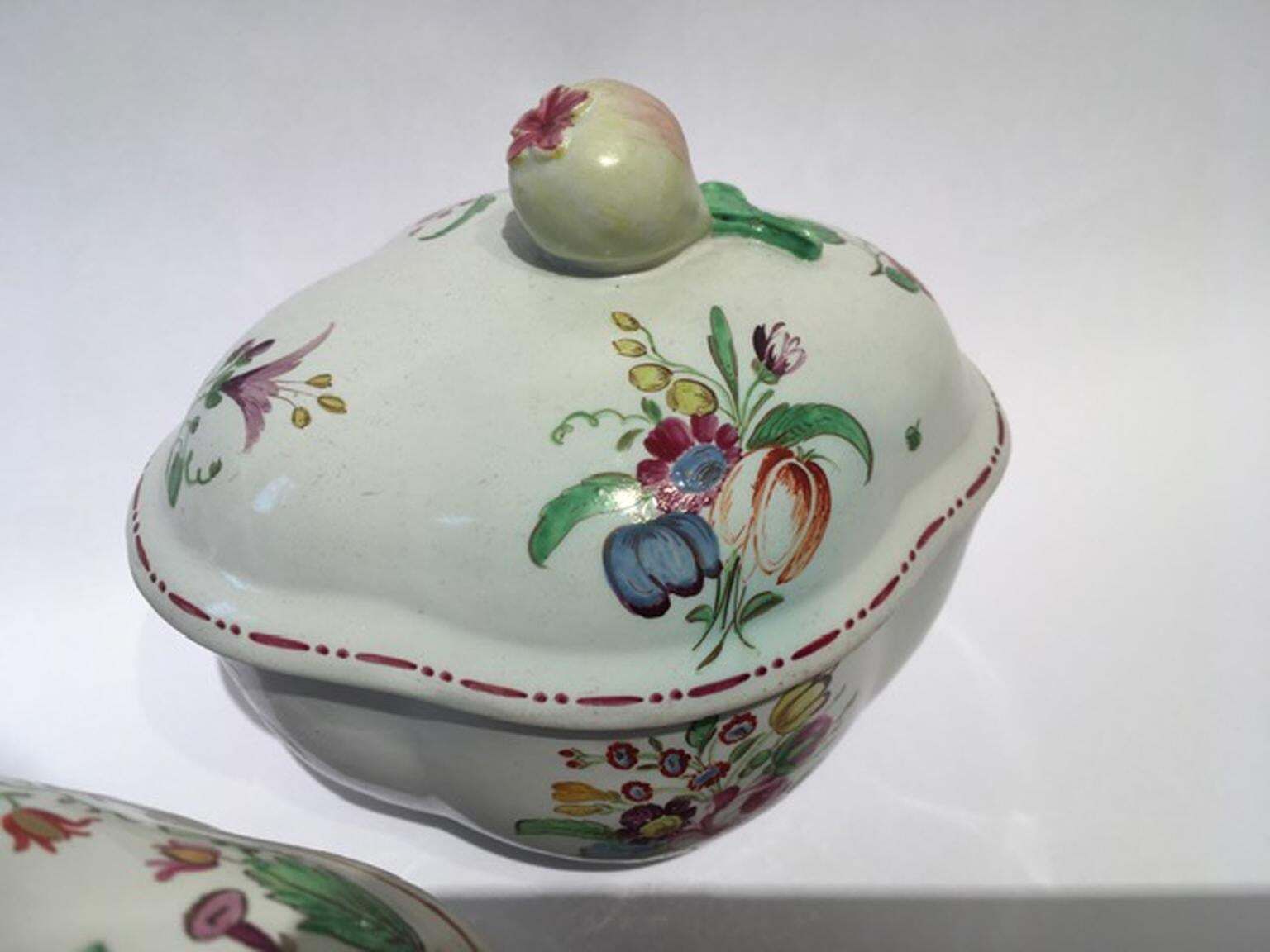 photo furniture Italy Late 18th Century Richard Ginori Set 3 Porcelain Sugar Bowls Floral Decor