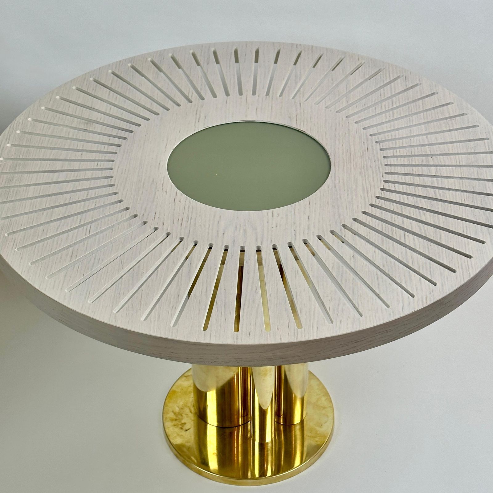 Late 20th Century Pair Of Round Ash Wood W/ Opaline Glass & Brass Side Tables photo Furniture