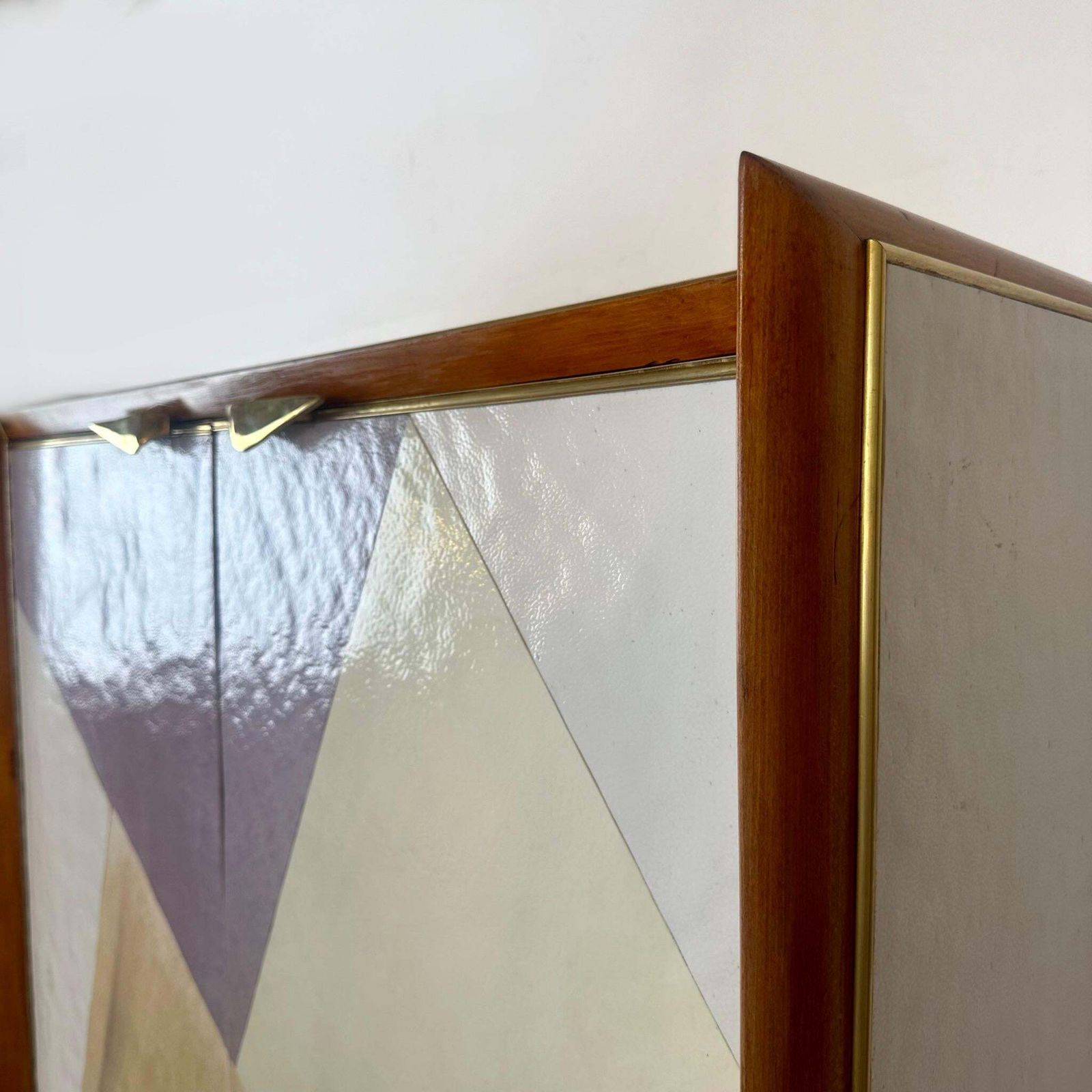 Mid Century Modern Beech Wood, Brass, Mirror & Murano Art Glass Dry Bar Cabinet photo vintage