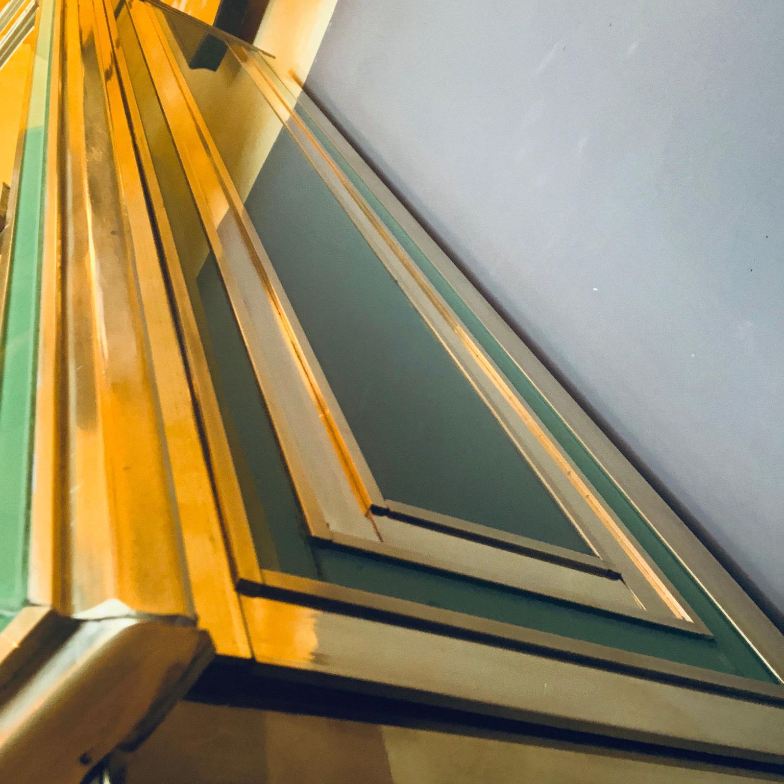 9357.0 Mid Century Modern Brass, Wood & Engraved Emerald Green Murano Glass Dry Bar photo
