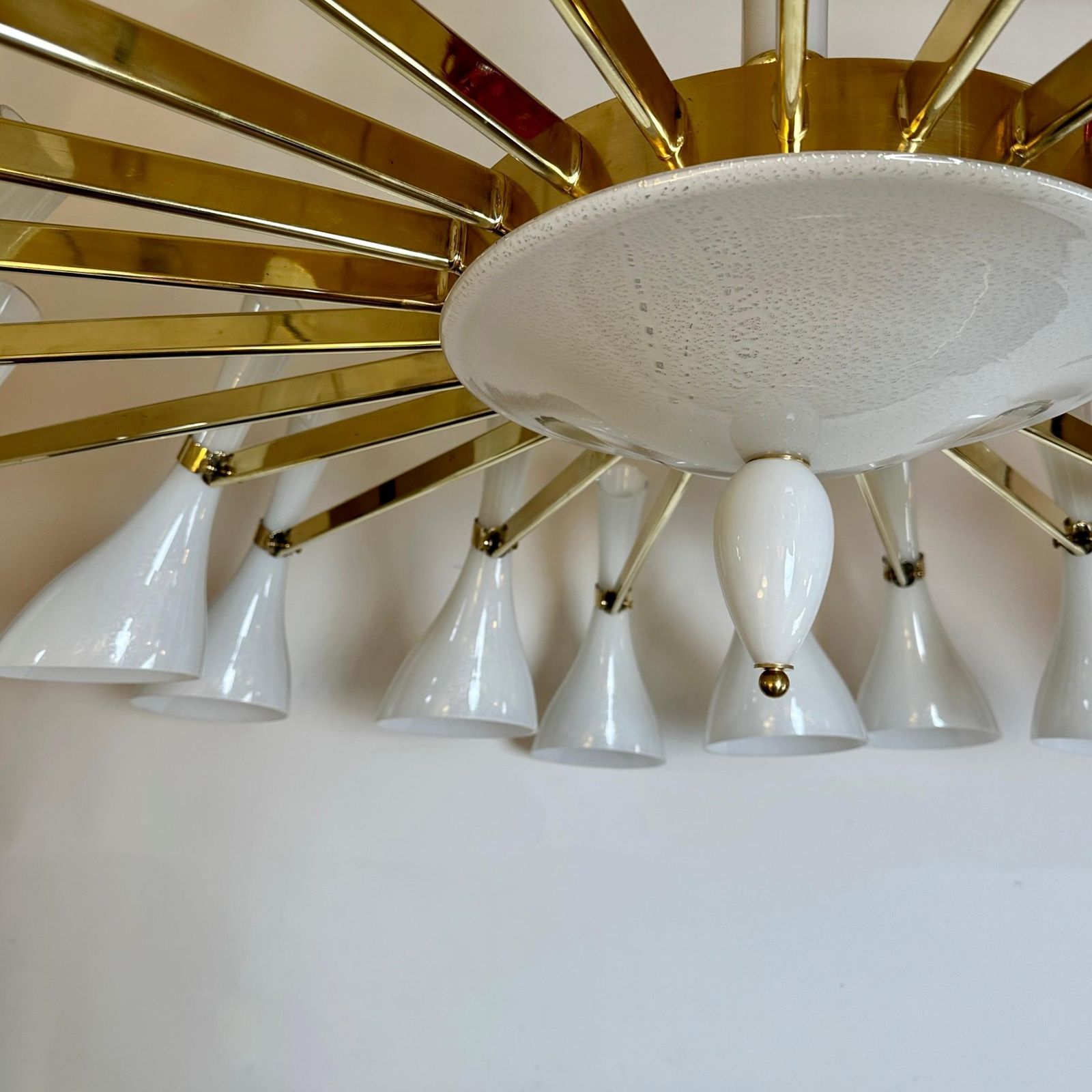 Late 20th Century White Murano Blown Glass & Brass Large Round Chandelier photo 16588.0