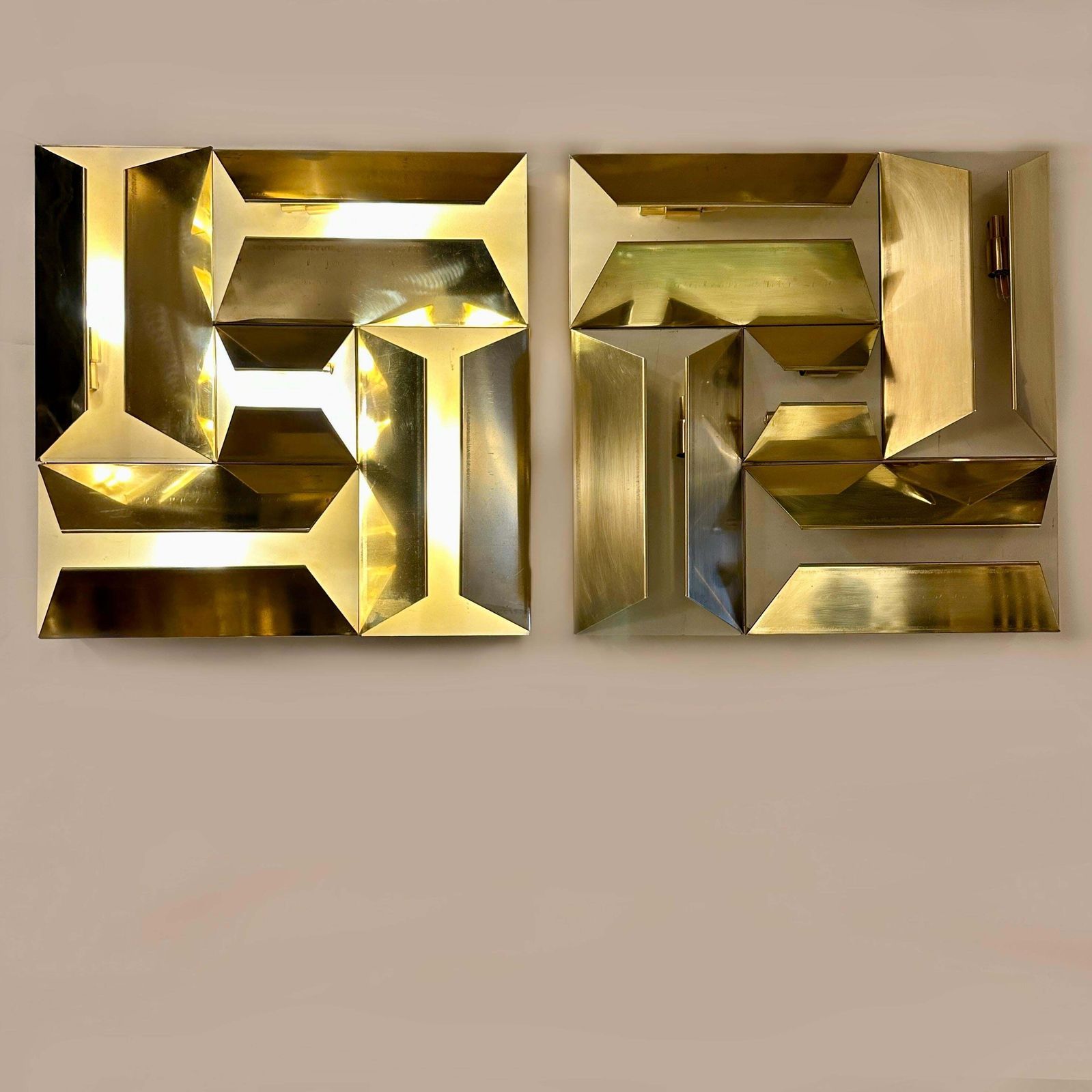 Late 20th Century Pair Of Italian Sculptural Pleated Brass Sconces photo furniture