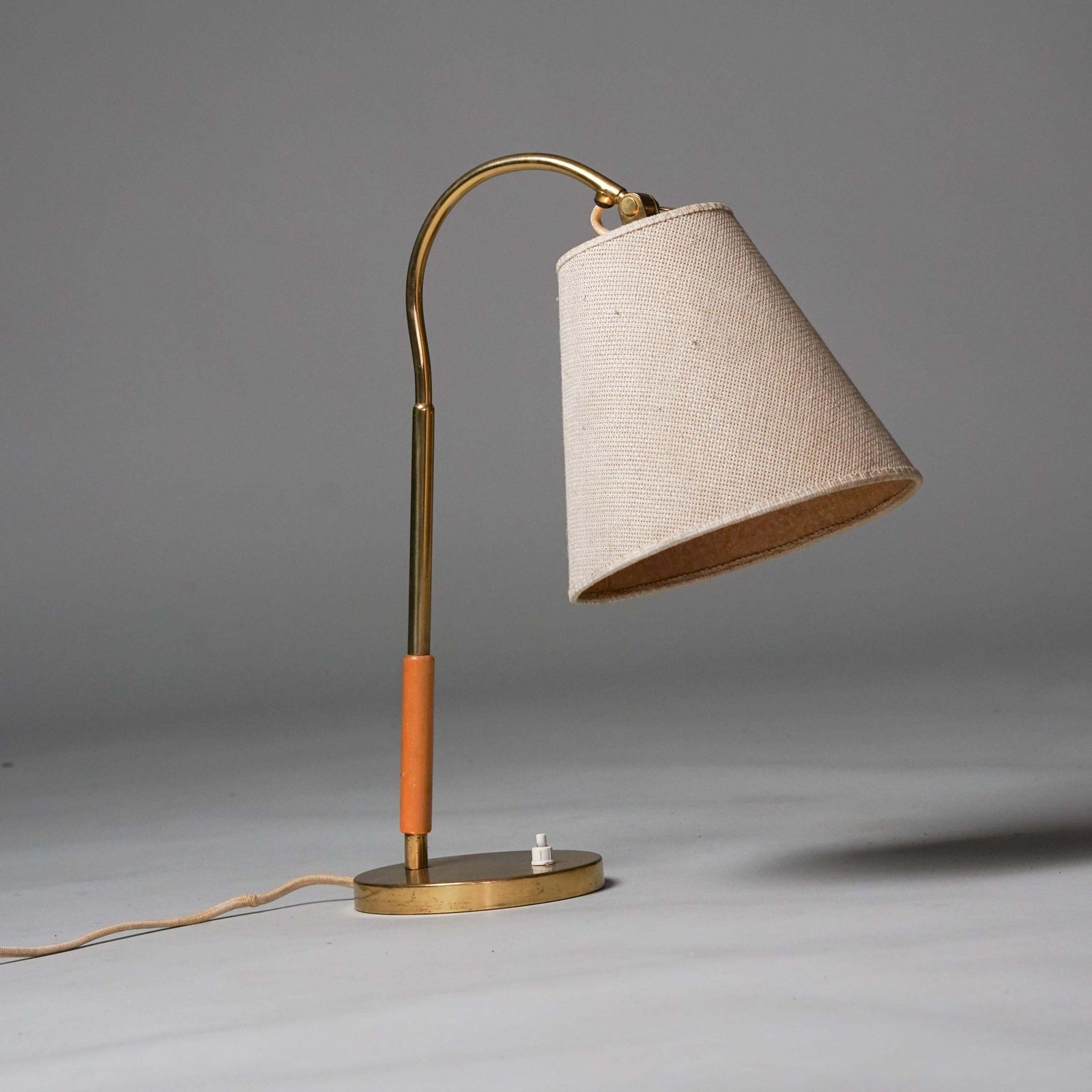 Model 9201 Table Lamp, Paavo Tynell, Taito Oy, 1940/1950s photo for sale