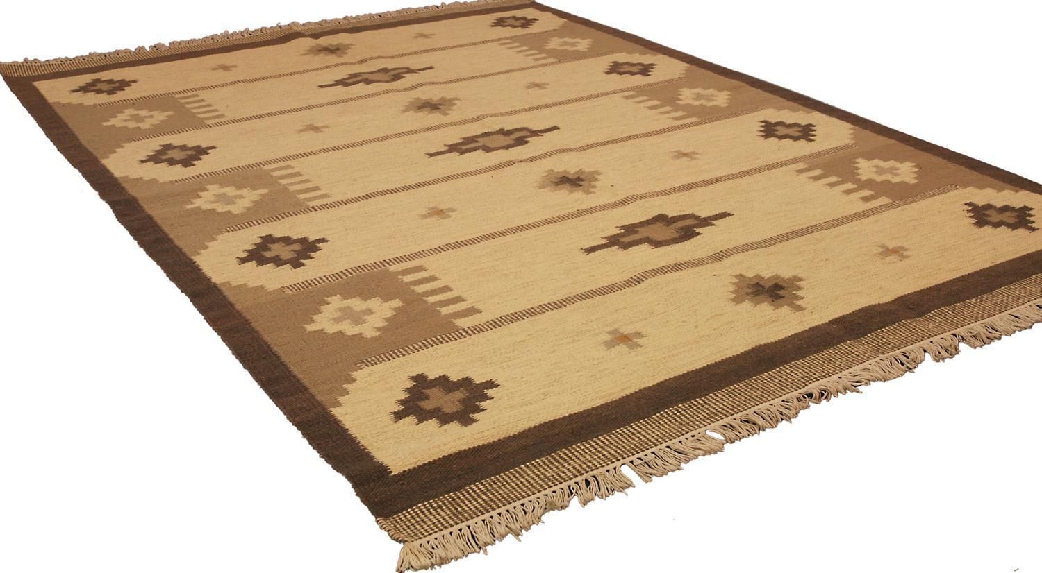 Swedish Kilim Cross Motif Design Rug, 1920 1950 photo Textiles