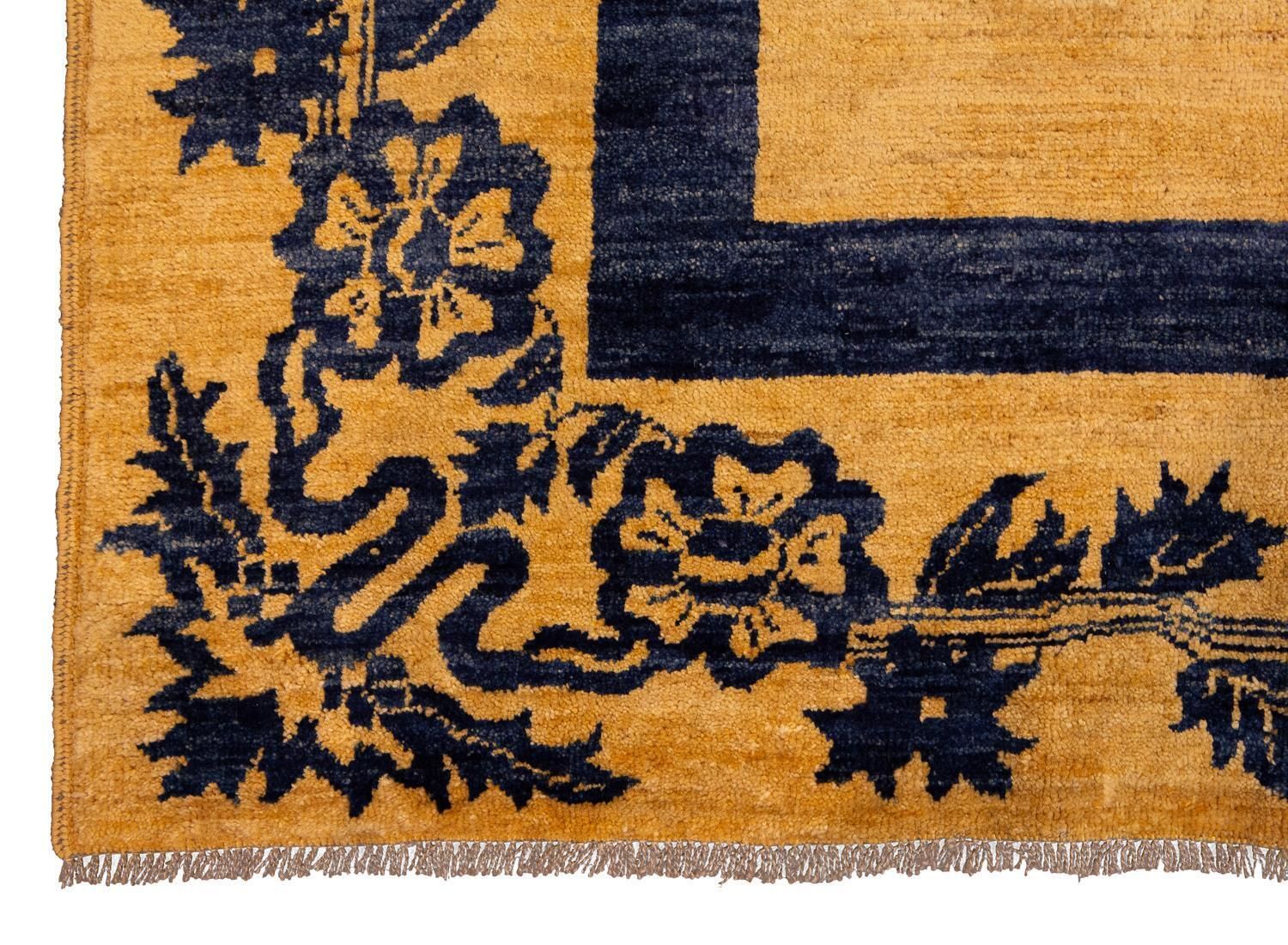 Modern Carpet Golden Color Field Yadan Deco’ Hand Knotted Carpet photo 3228.0