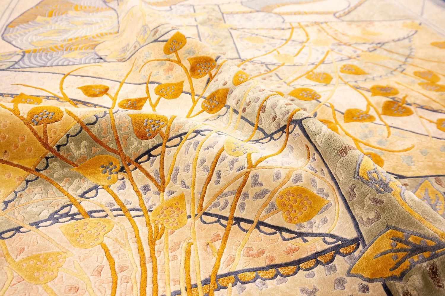photo for sale Chinese Art Deco Silk Rug Late 20th Century