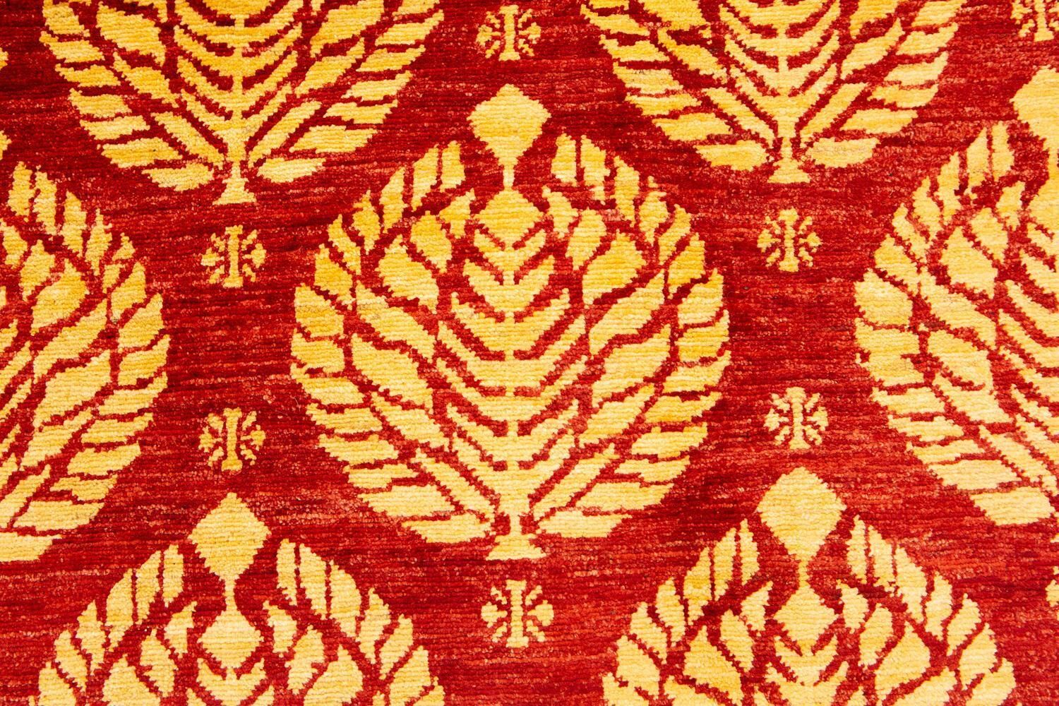 Bold Design Hand Knotted Vintage Red Field Etno Yadan Rug, Xxi Century photo vinterior