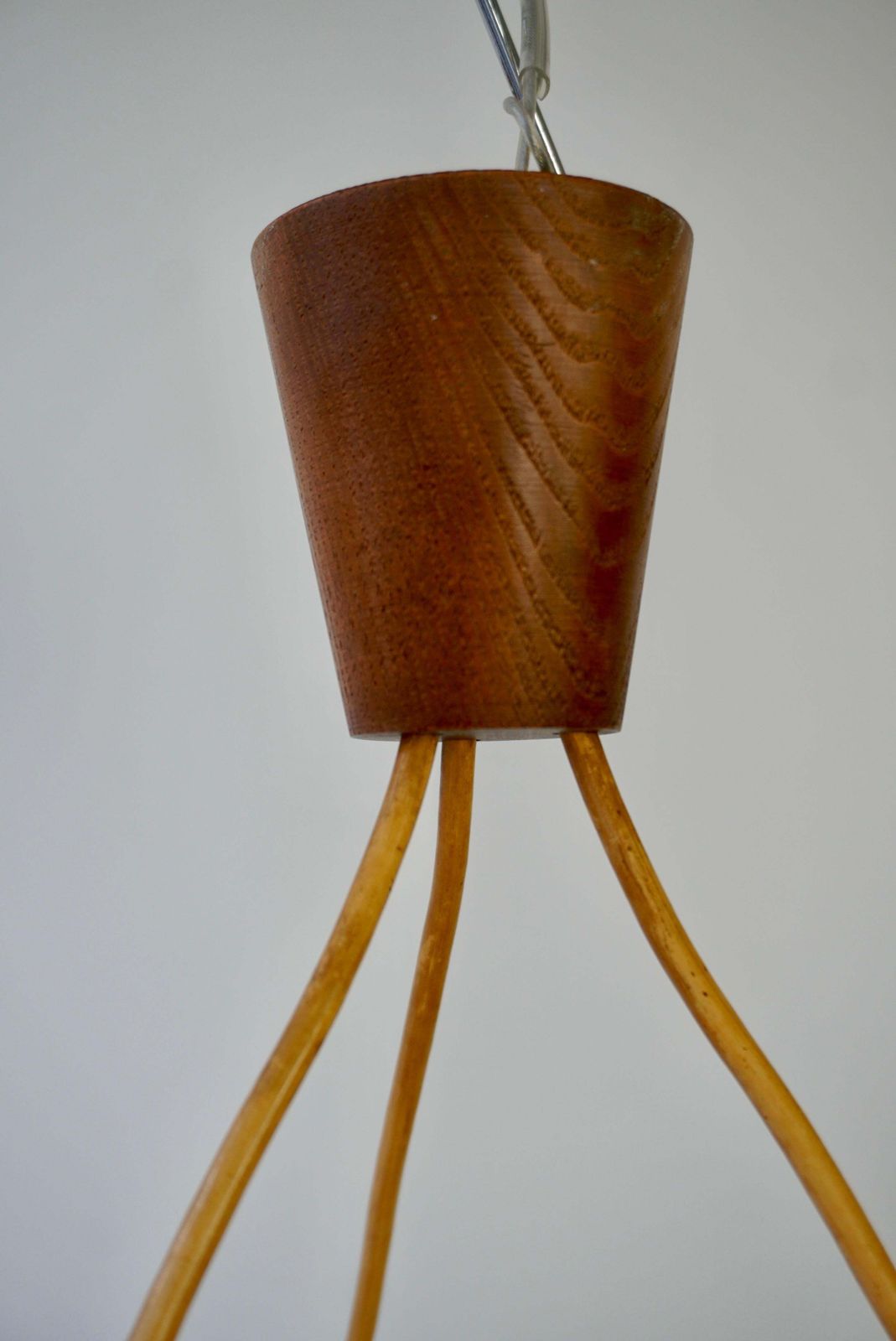 photo vinterior Stunning & Stylish & Rare Mid Century Modern 3 Light Glass & Teakwood Chandelier