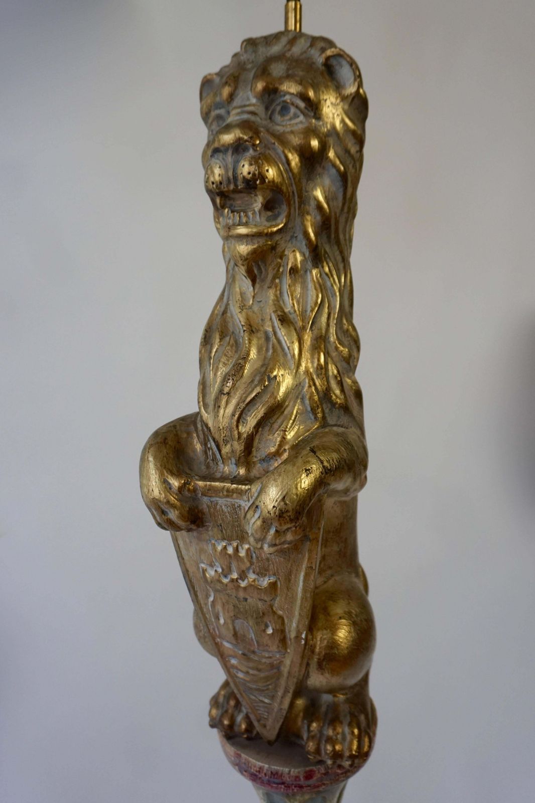 Italian Rococo Venetian Carved Lion Floor Lamp photo for sale