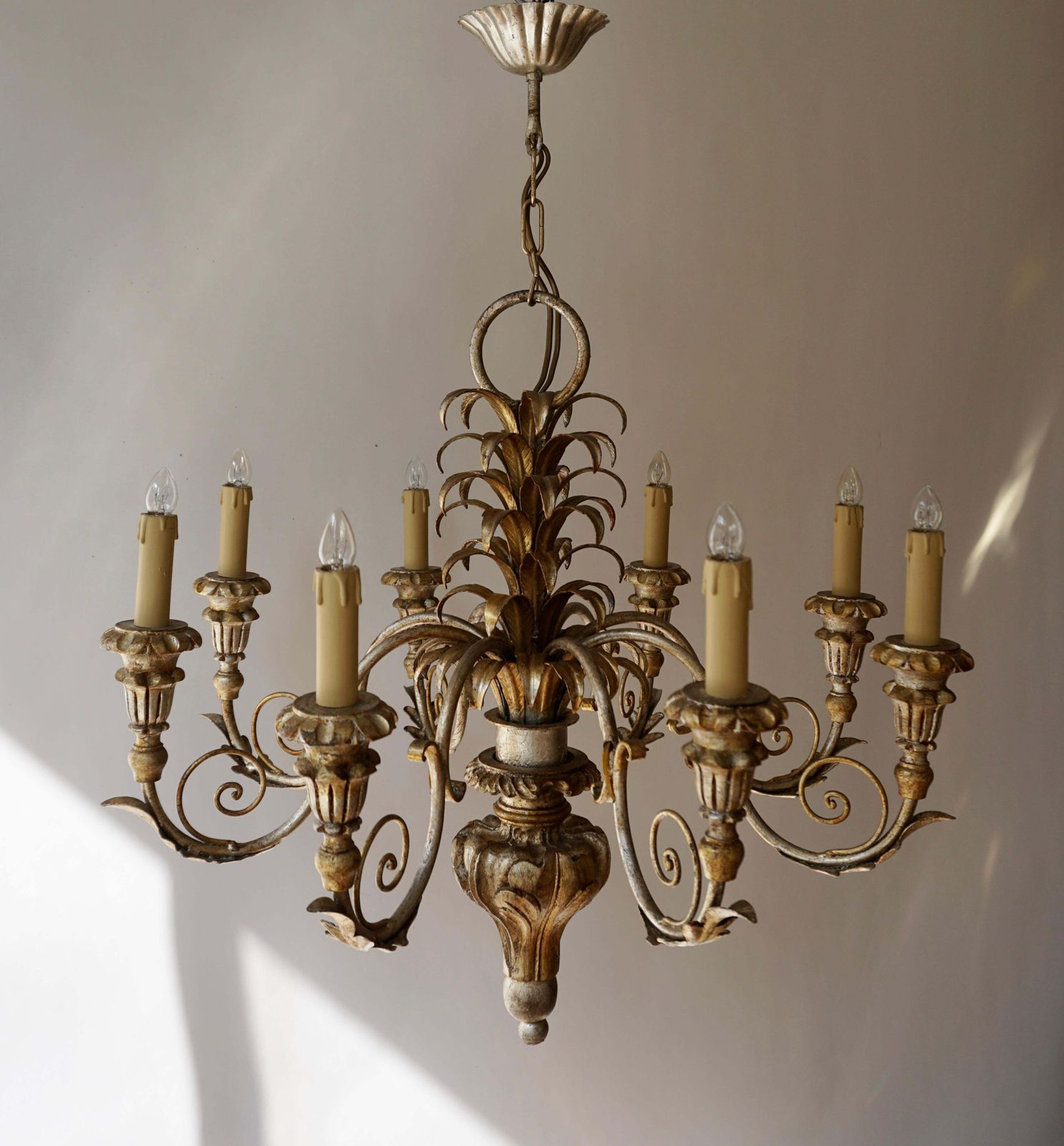 Pineapple Chandelier In Lacquered Wood And Gilt Brass, 1950s photo 1531.0