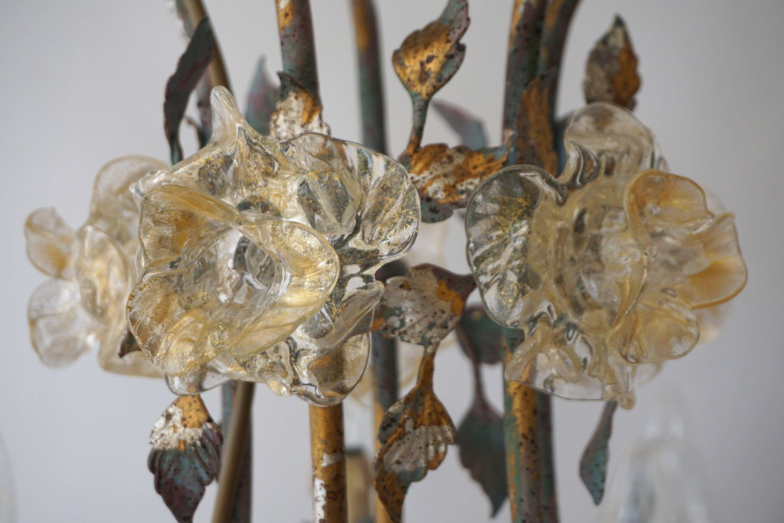 photo furniture Italian Chandelier With Glass Flowers