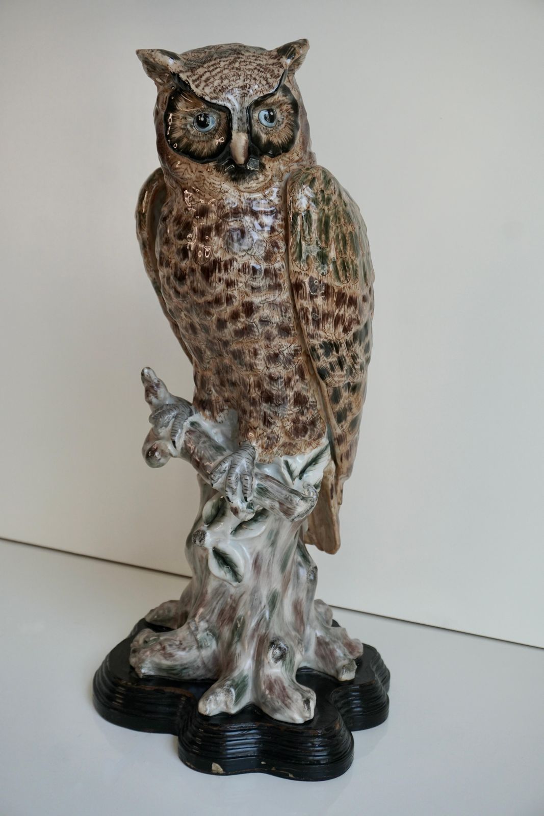 20th Century Rare And Mint Condition Brown Glazed Ceramic Barn Owl Sculpture photo vinterior