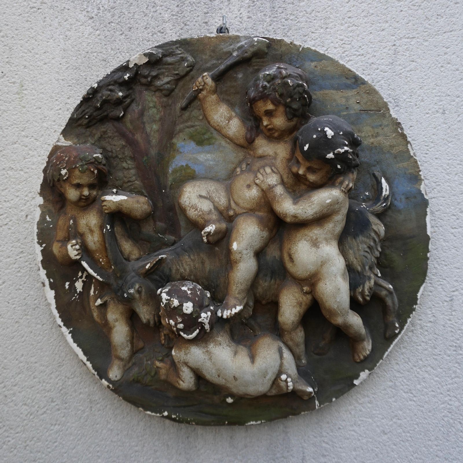 19th Century  French Plaster Relief Plaque Of Four Putti Cherubs photo furniture
