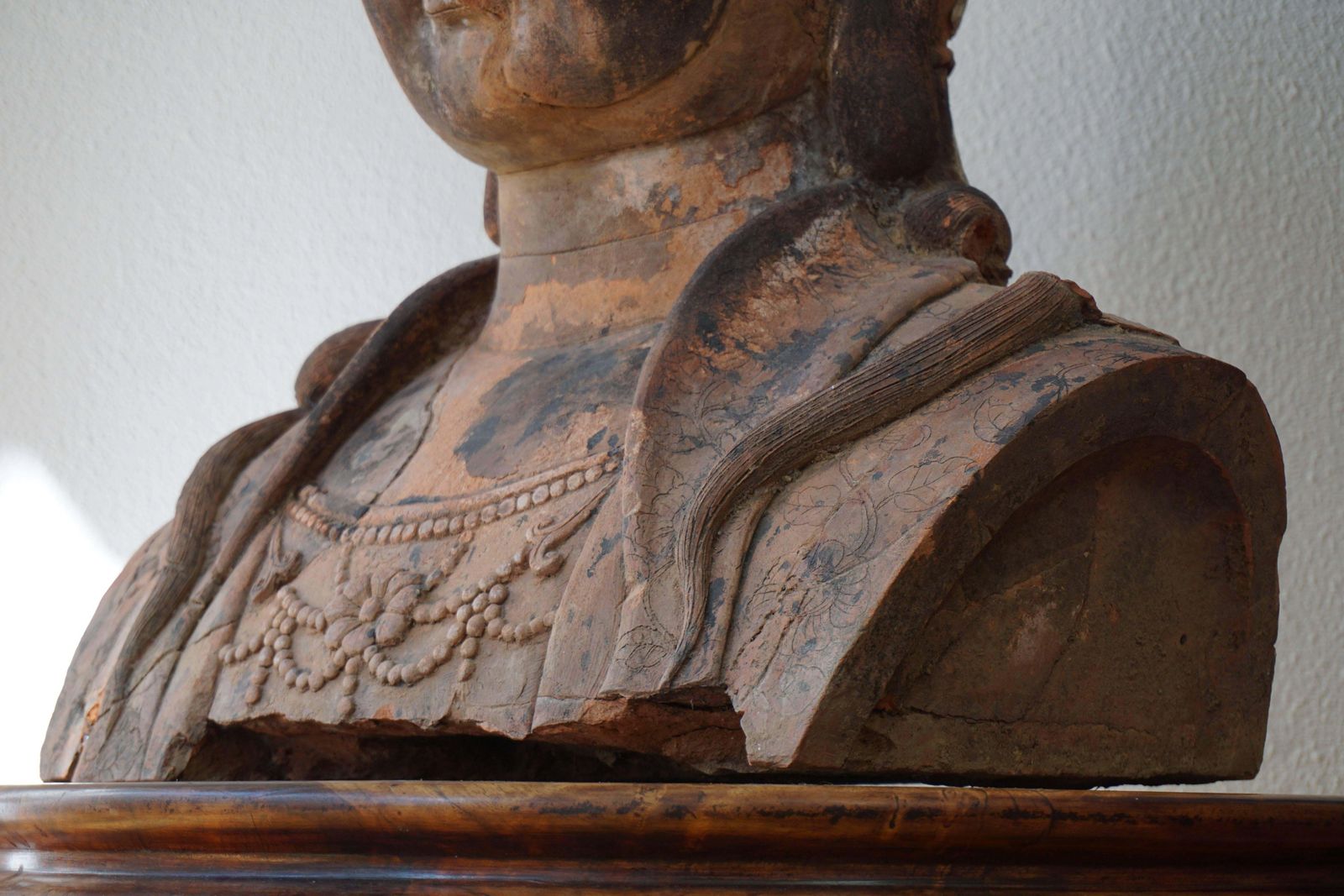 Larger Than Life Terracotta Buddha Bust Of Guanyin, Early 20th Century, China photo vintage