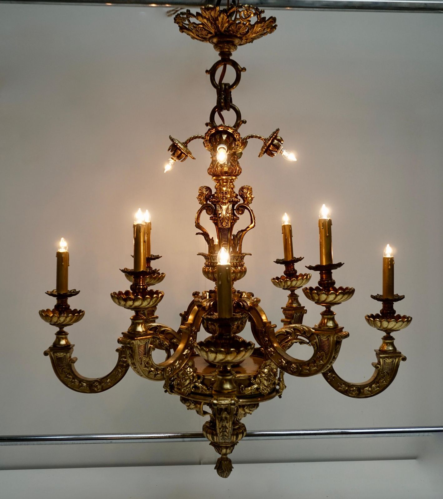 photo vinterior Mazarin Chandelier In Bronze, France