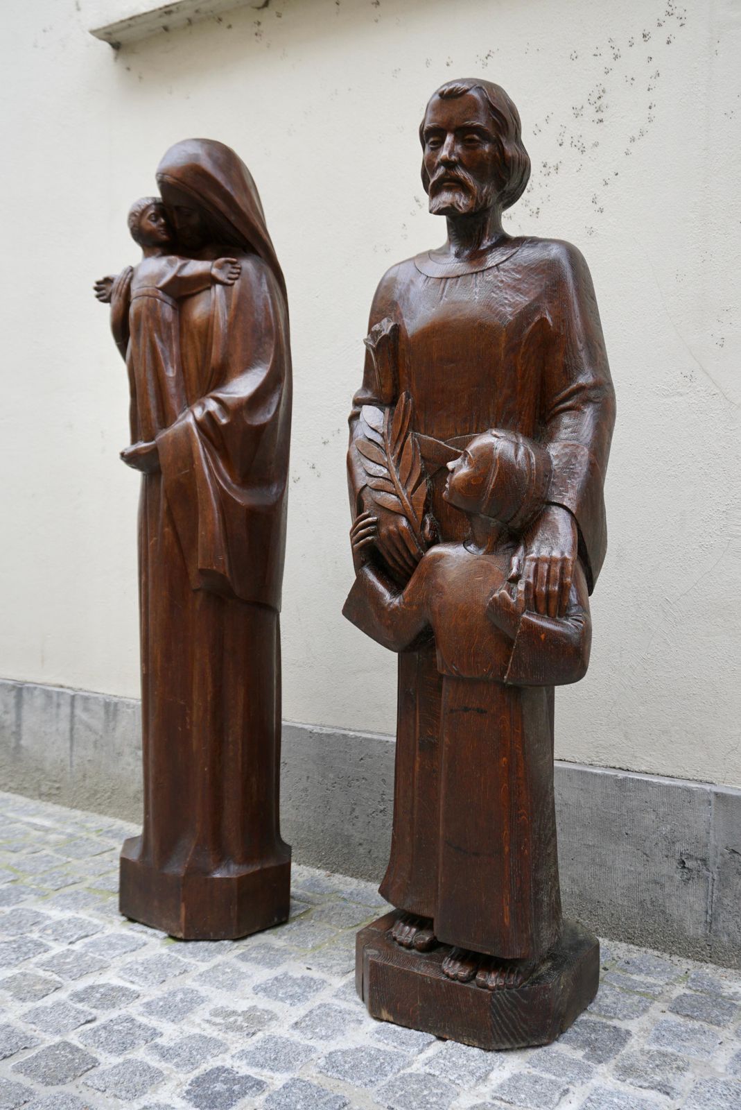 Madonna And Child Statue And Saint Joseph And Child Sculpture photo 4671.0