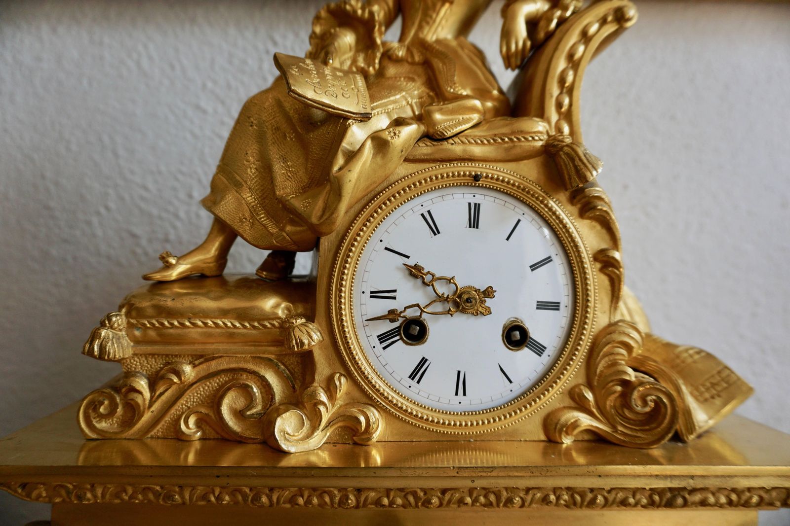 Home Decor Very Fine And Elegant Fire, Gilt Bronze Mantle Clock In The Romantic Taste photo