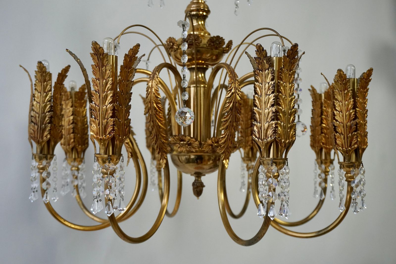 Gilt Palm Leaf Hollywood Regency Chandelier With Crystal photo vintage