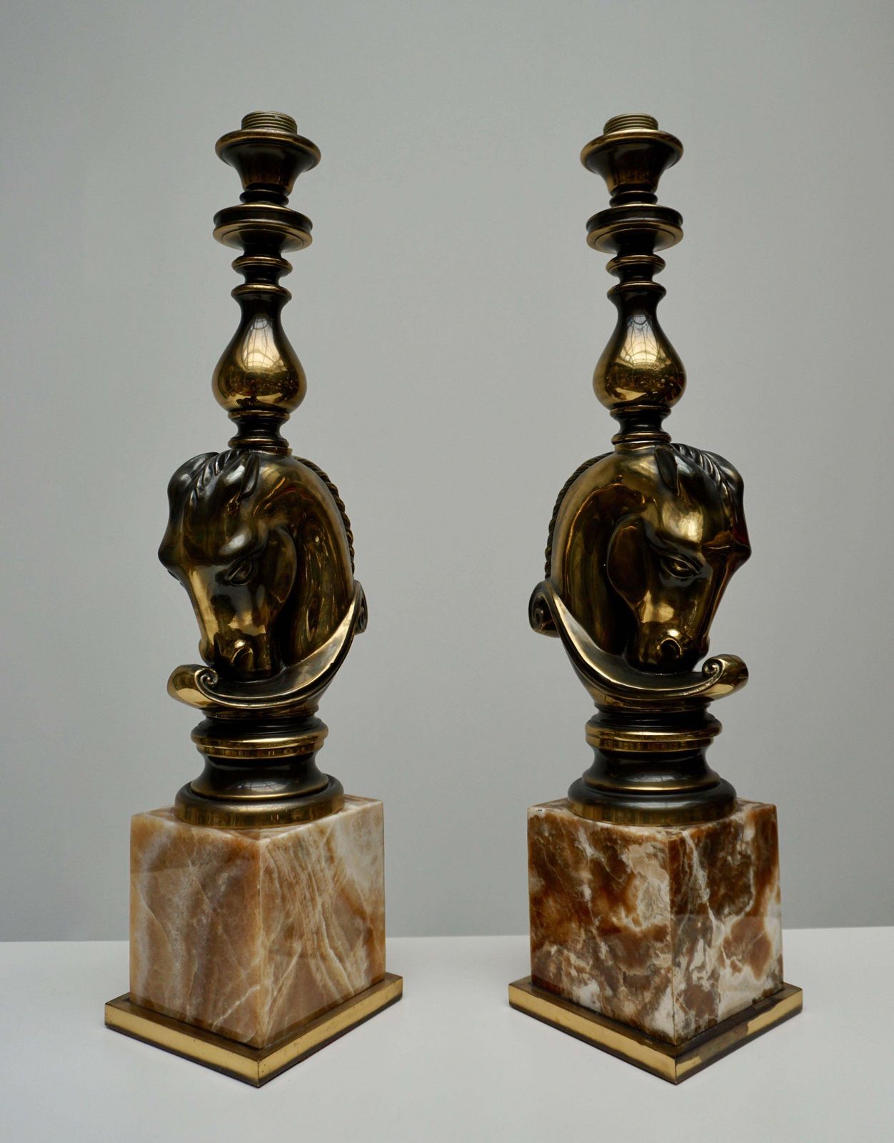 Maison Charles, Pair Of Large Brass And Marble Horse Lamps photo Lighting