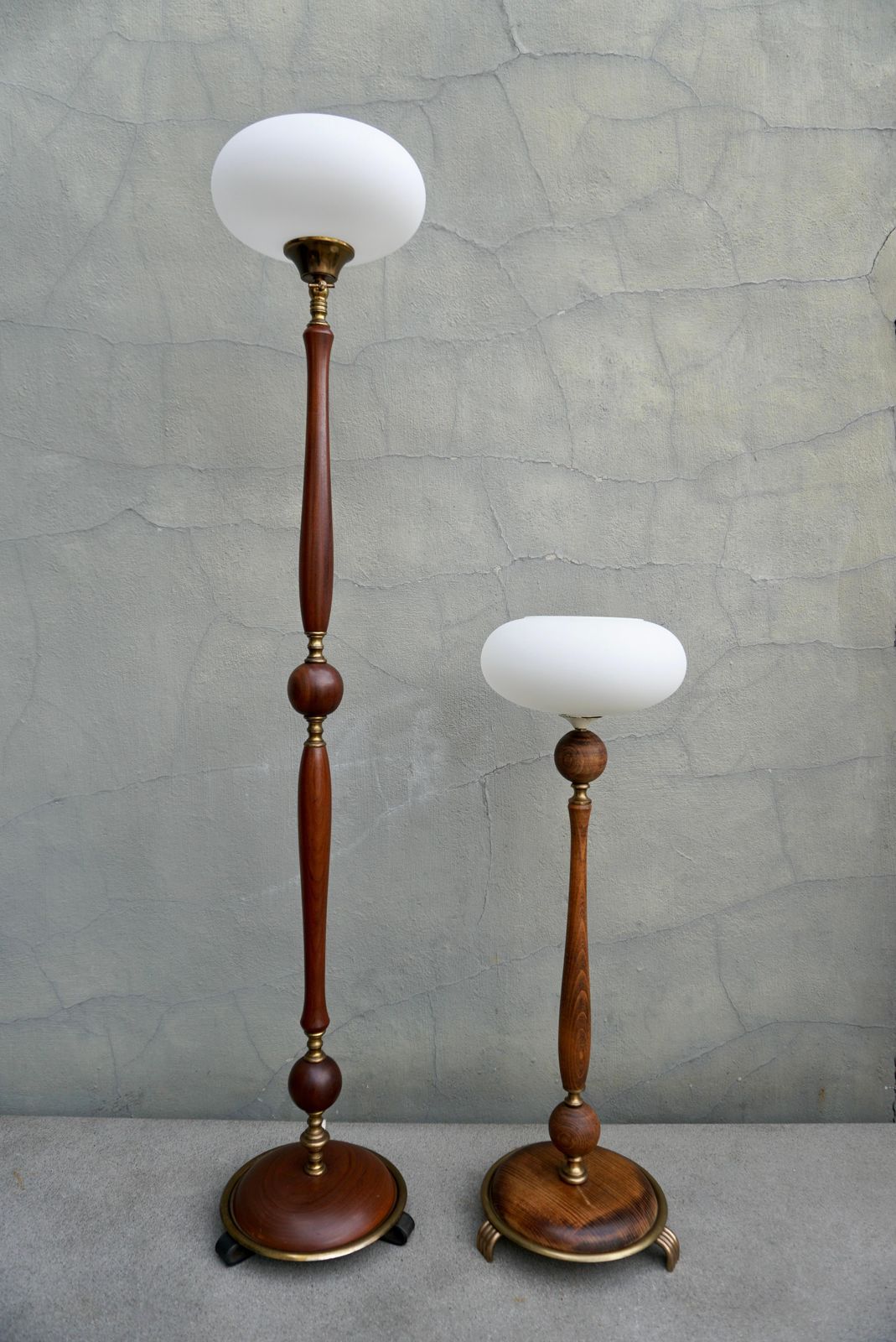 Adjustable Floor Lamp And Table Lamp Set In Wood And Brass With Glass Shades photo Lighting