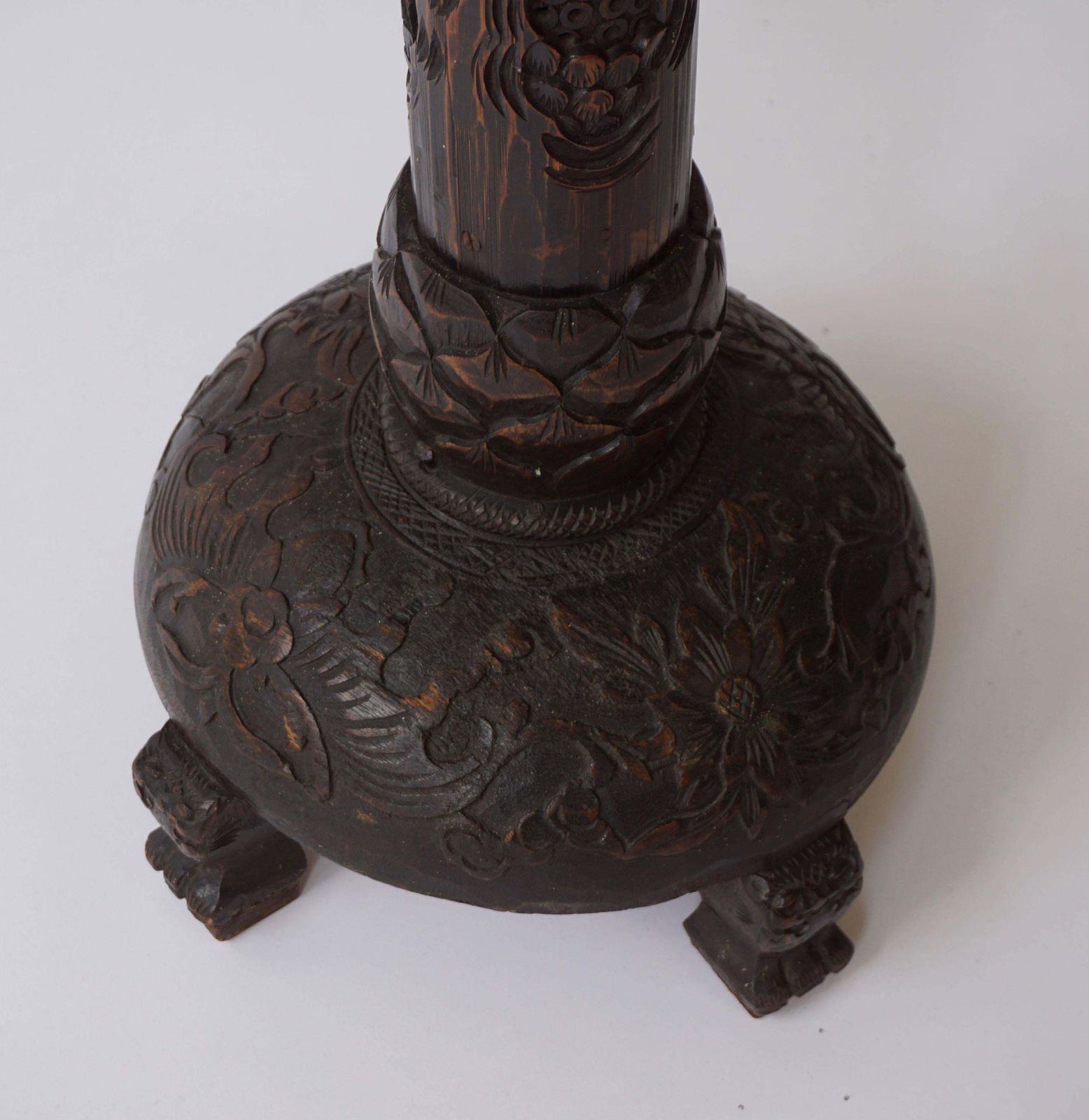 photo for sale 1920s Fine Antique Chinese Carved Floor Lamp With Pagoda Shade