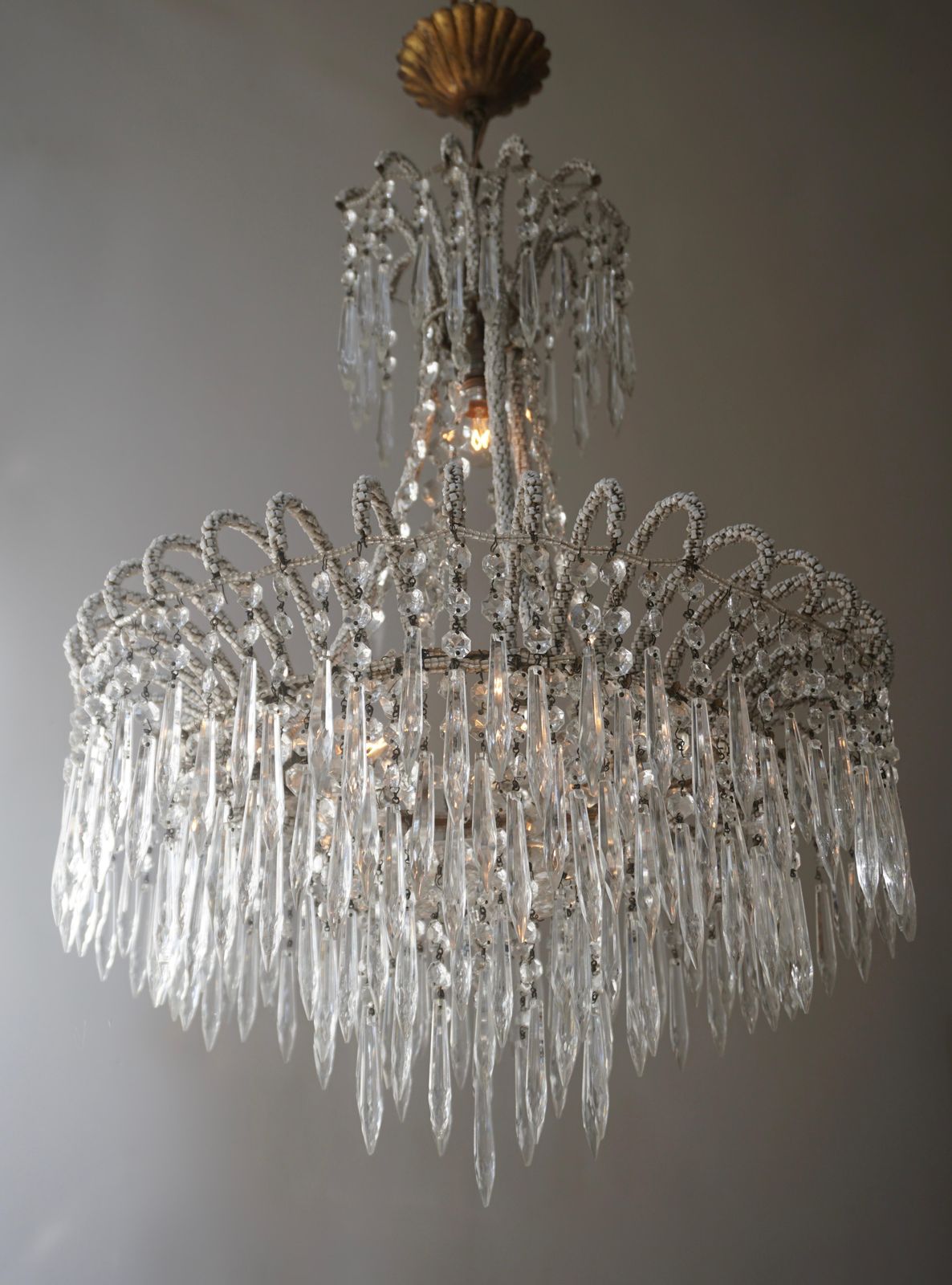 Rare Crystal Waterfall Chandelier Covered With Thousands White Murano Glasses photo Lighting