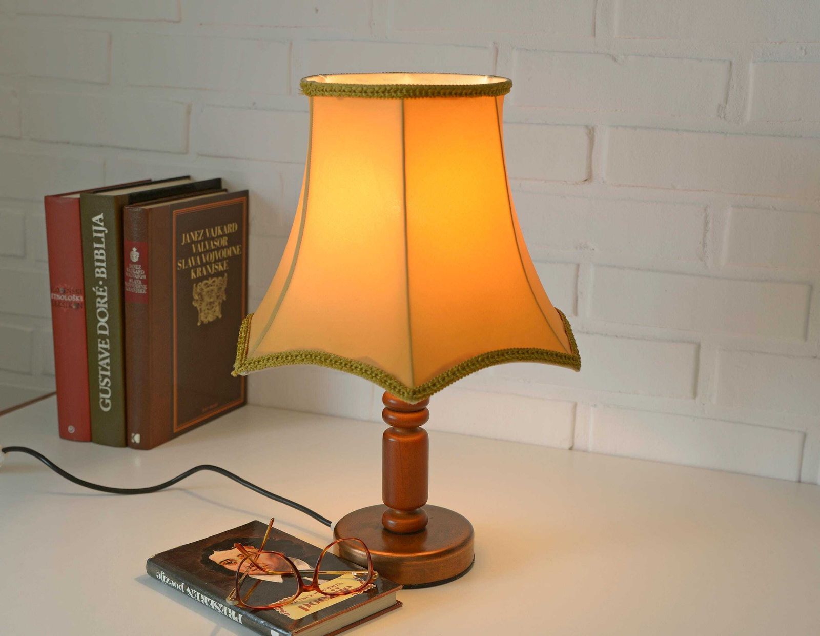 Large Vintage Bedside Lamp / French Style Lighting / Table Lamp / Desk Lamp / Nightstand Lamp / Rustic Light Fixture / Farmhouse Lamp