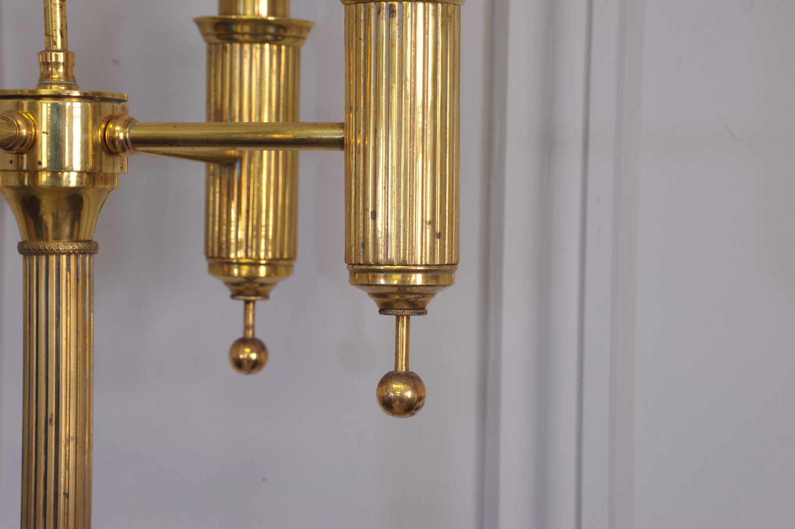 photo furniture A Fine Quality Vintage French Bouillotte Standard Lamp