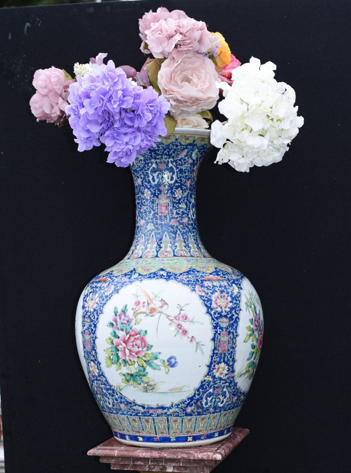 Ming Porcelain Vase Chinese Shanping Temple Urn photo vinterior