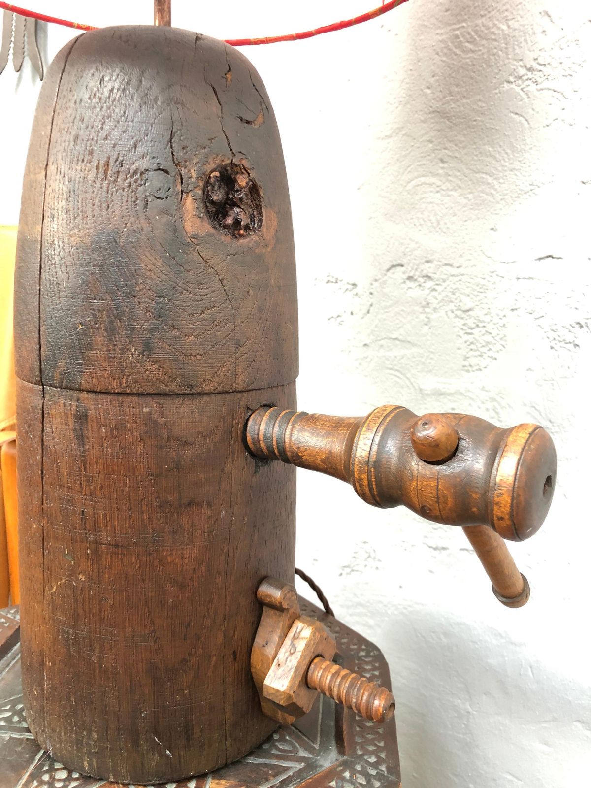 Truly Stunning Antique Wooden Hat Stretcher Stand Table Lamp photo 989.0