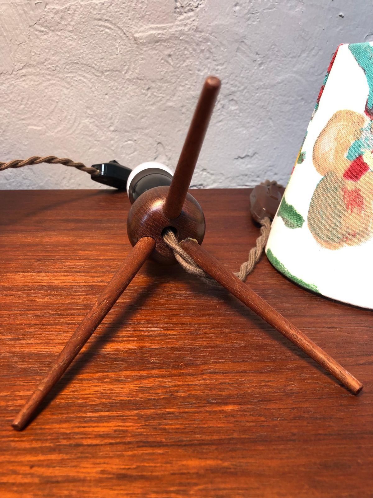 616.0 A Vintage Pair Of Danish Mid Century Modern Teak Table Lamps Shades Included photo