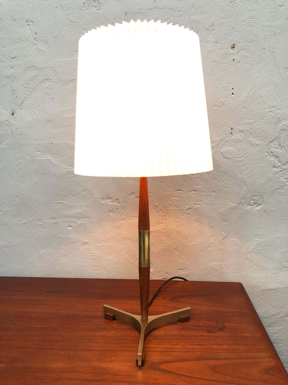 Midcentury Jo Hammerborg President Table Lamp For Fog & Mørup In Teak And Brass photo furniture