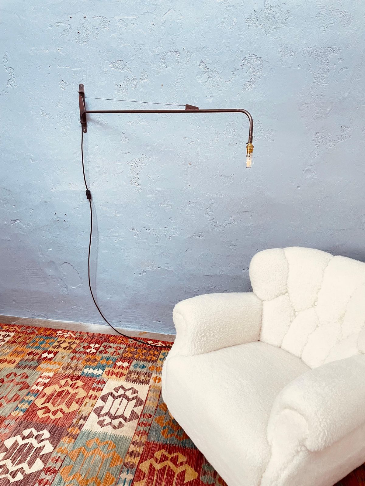 photo vinterior Iconic French Industrial Wall Lamp By Jean Prouve