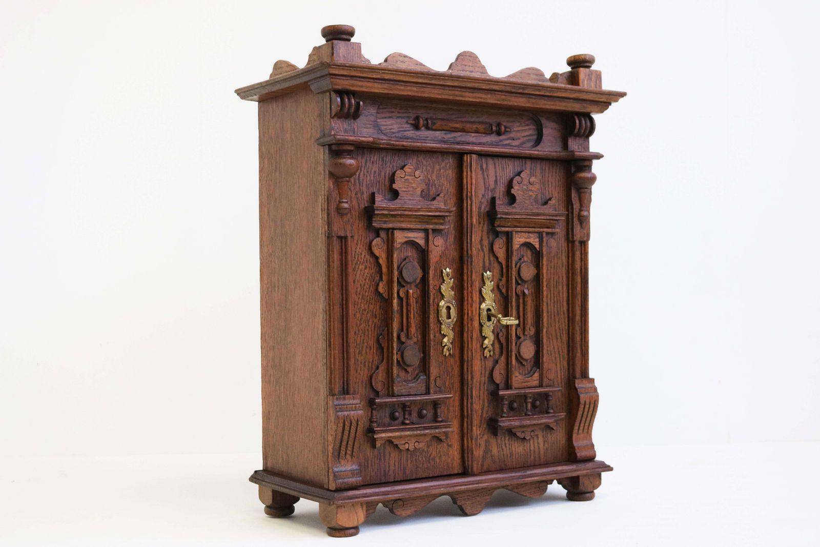 Antiek 19e Eeuws Neoklassiek Wandkastje / Klein Kastje Van Gesneden Eiken photo furniture