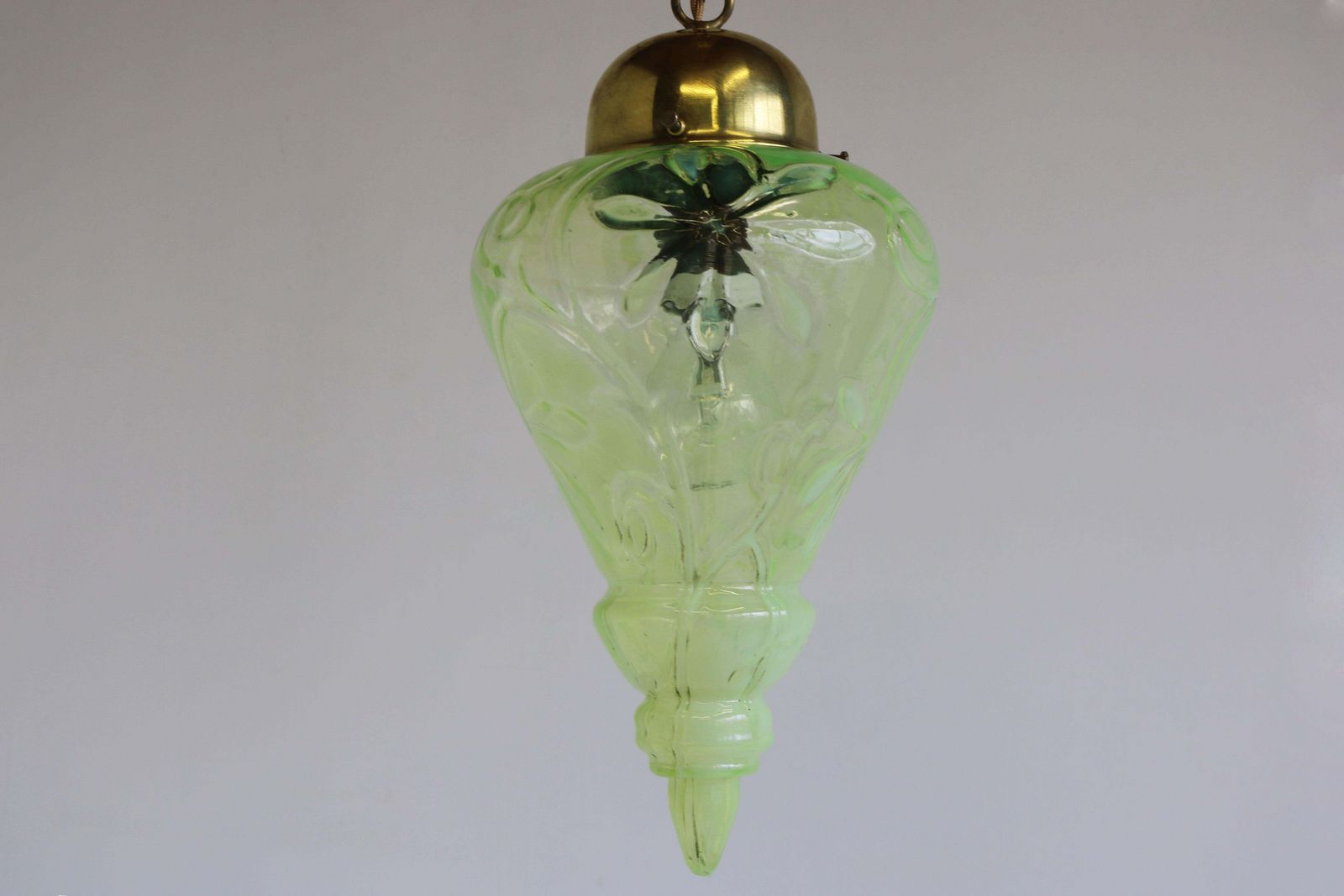 Arts & Crafts Pendant Light By Henry G. Richardson & Sons 1900 Vaseline Glass photo vinterior