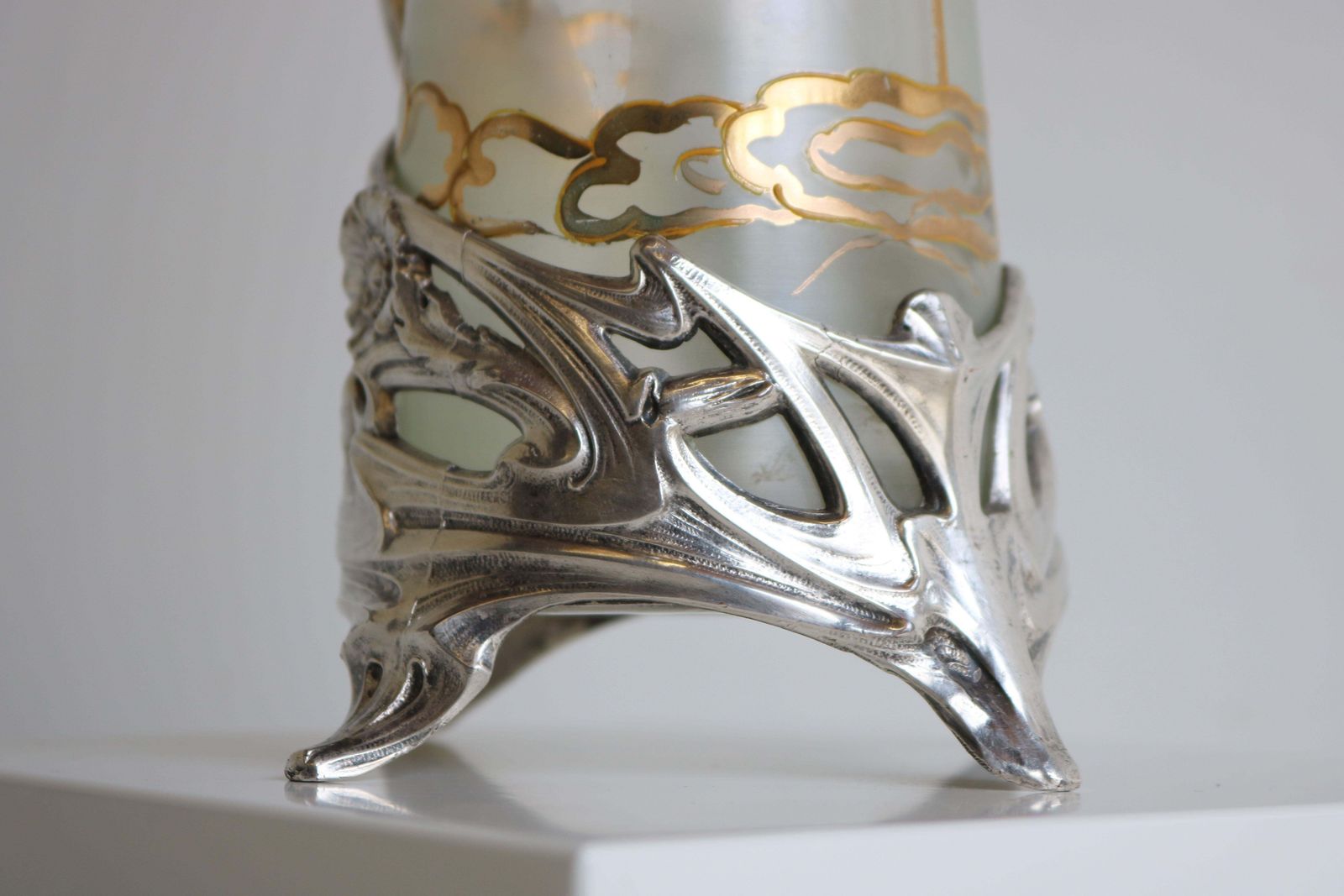 1360.0 Franse Art Nouveau Karaf / Kan In Verzilverd Glas Door J. Barian, 1900 photo