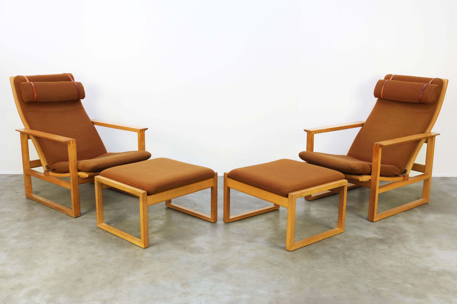 Rare Pair Of Model 2254 Lounge Chairs By Børge Mogensen With Ottomans 1950s Wool photo buy