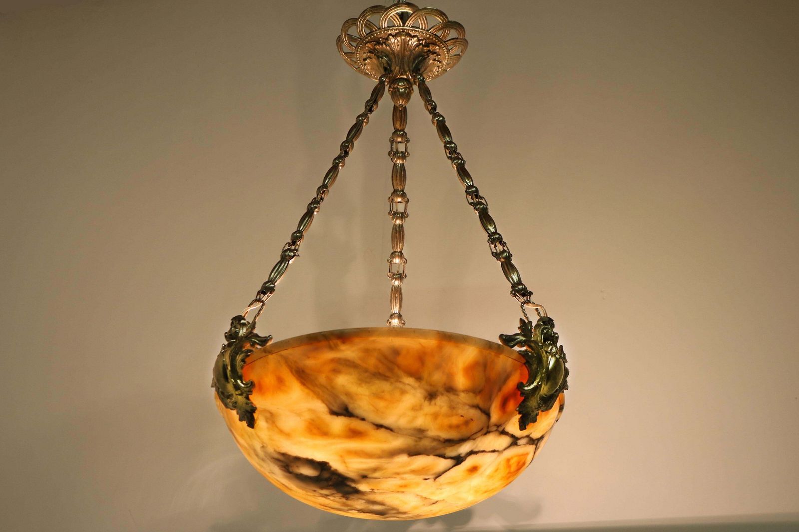 Neoklassieke Alabasten Hanglamp / Kroonluchter Zilver Brons Renaissance Revival photo Verlichting