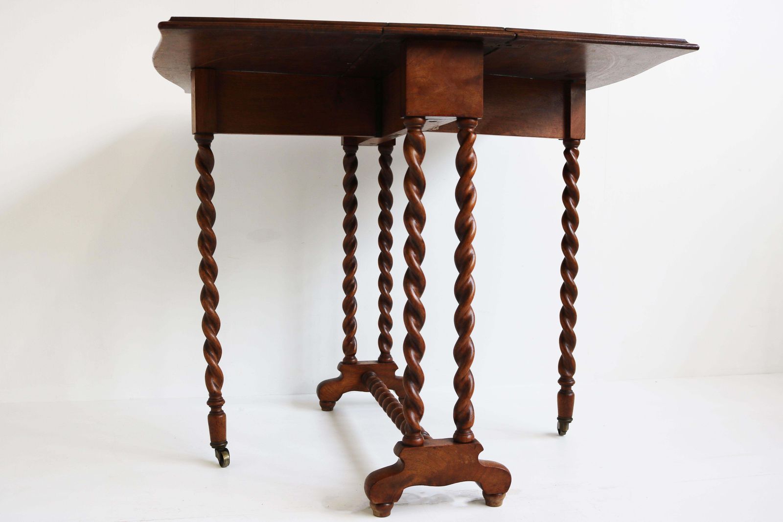 photo vintage Antique English Barley Twist Foldable Table / Gate Leg Table 19th Century Burl