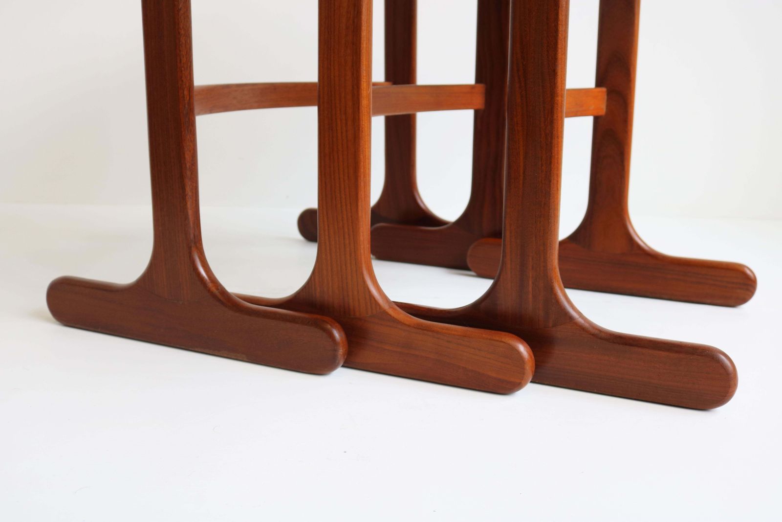 Mid Century Modern Nesteltafels Van G Plan, Teak, Ca. Jaren 1960 photo for sale
