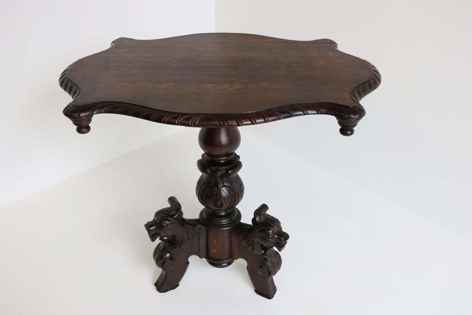 19th Century Renaissance Revival Side Table / Coffee Table Antique Oak Lions photo 1872.0