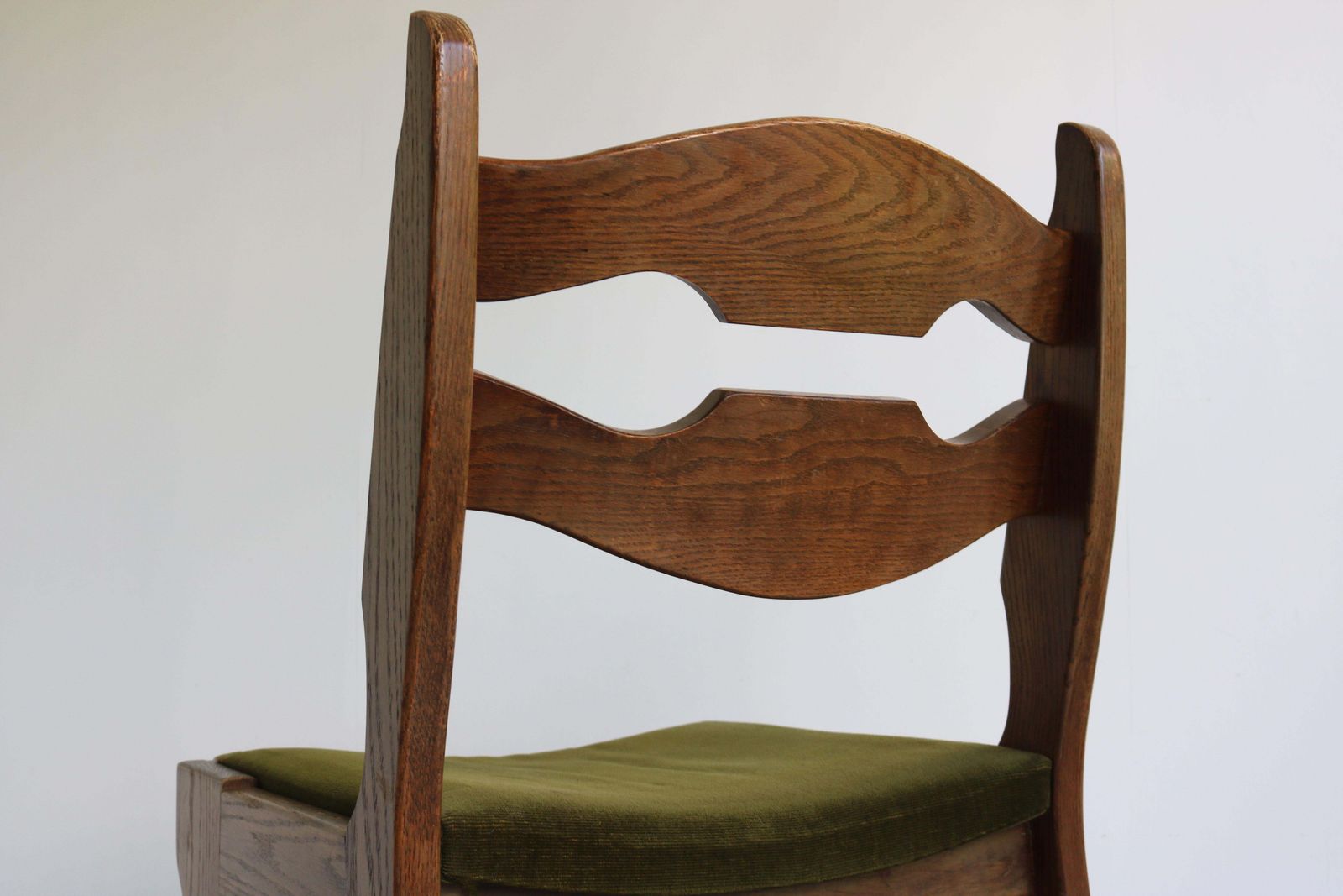 Set Of 4 Mid Century Oak Dining Chairs photo Furniture