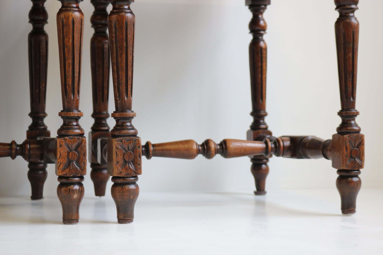 Set Of 4 French Renaissance Revival Hunting Style Chairs Carved Oak Black Forest photo buy