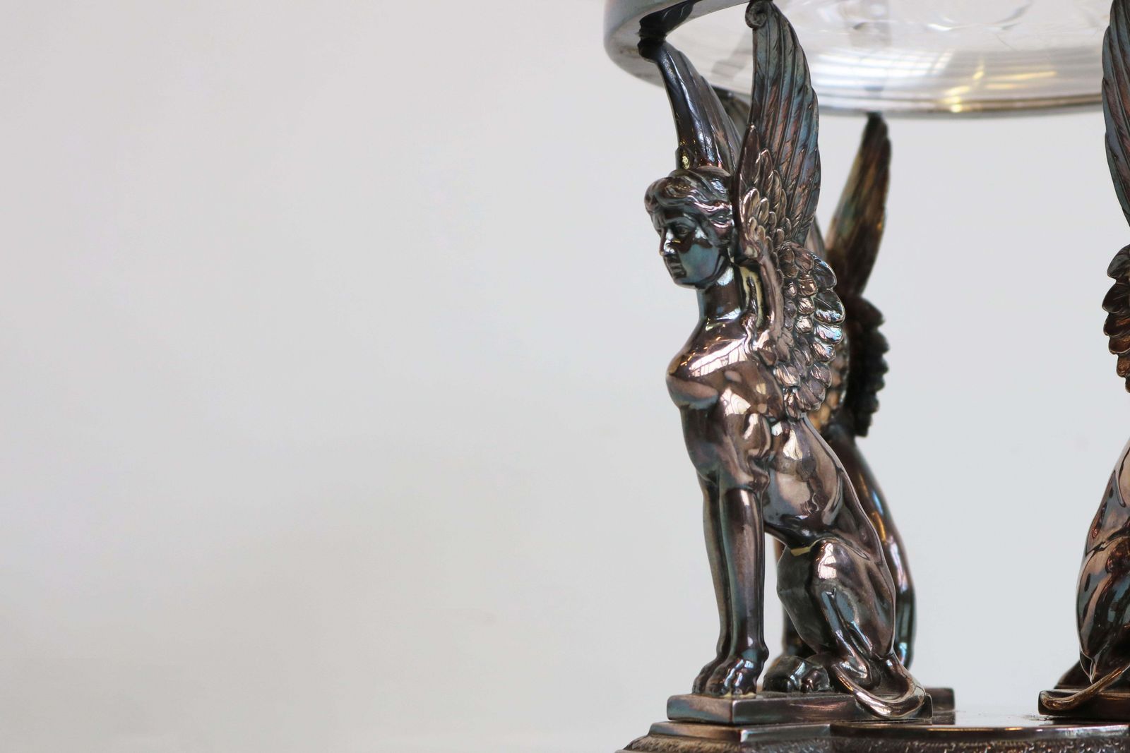 Woonaccessoires Antiek Wmf Art Nouveau Tafelstuk, Verzilverd Met Kristallen Glazen Schaal – Egyptian Revival photo